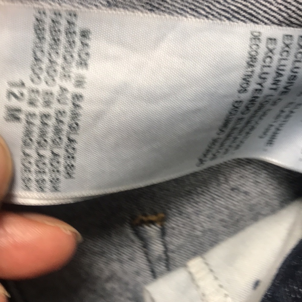 Jeans - Picture 2 of 3